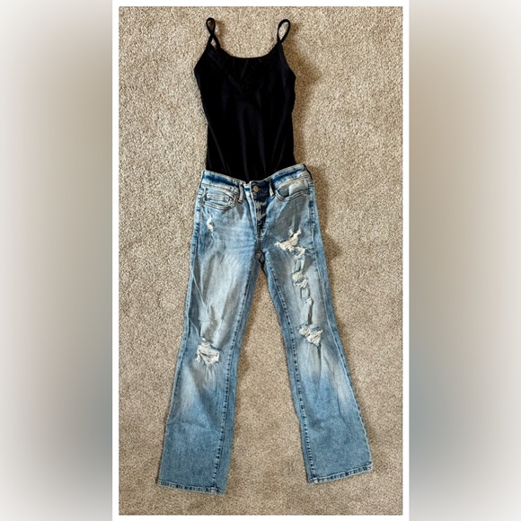 SOLD 🔴 Aeropostale jeans. 000. - Picture 1 of 3